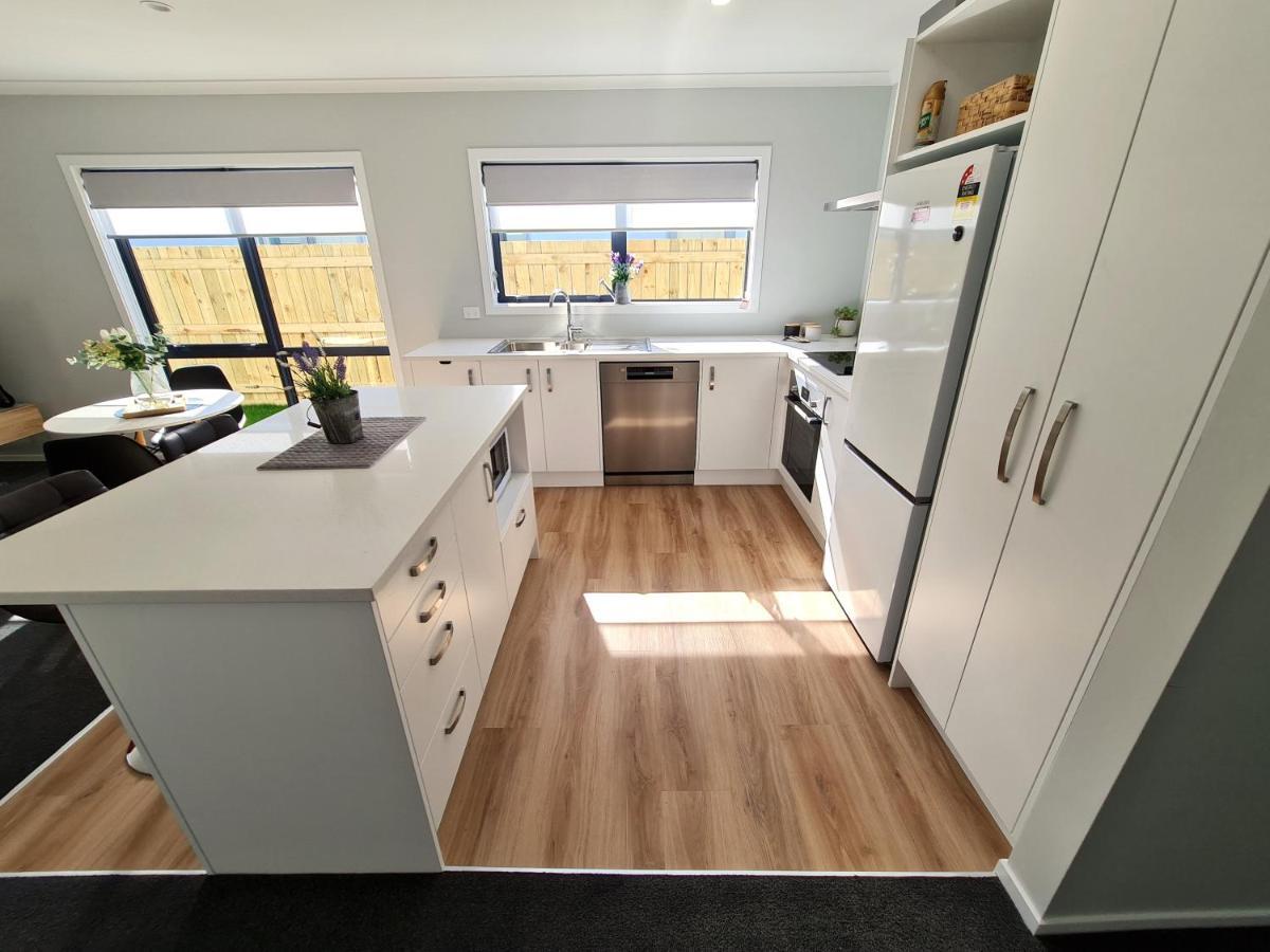 Brand New & Cosy In Kapiti - New 3-Bedrooms 4-Beds In Paraparaumu Exterior foto